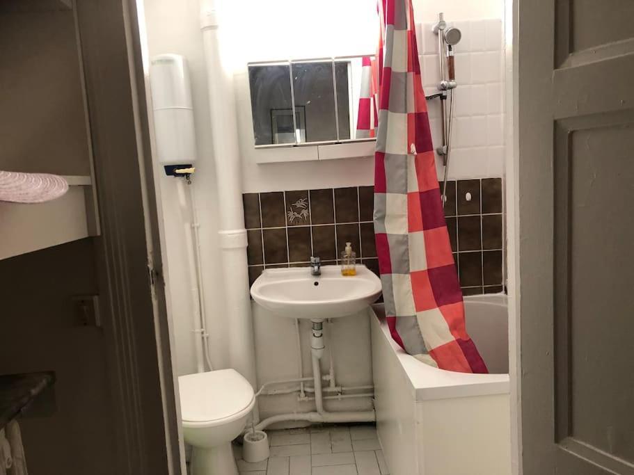 Beau Appartement,Proche De Metro 巴黎 外观 照片